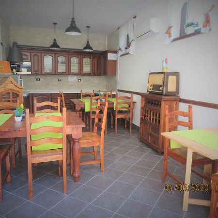 Amici Holiday B&B Di Bielak Aneta Izabela Vezzano Ligure Eksteriør bilde