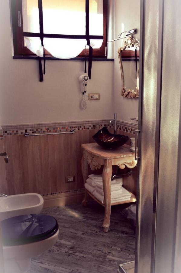 Amici Holiday B&B Di Bielak Aneta Izabela Vezzano Ligure Eksteriør bilde